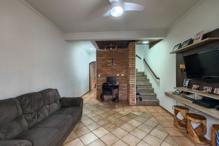 Sala de casa para alugar com 2 quartos, 140m² em Vila Caiçara, Praia Grande