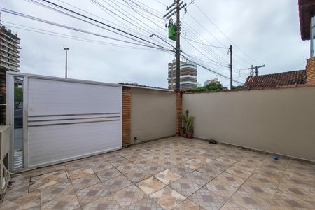 Casa para alugar com 140m², 2 quartos e 4 vagas Casa para alugar com 140m², 2 quartos e 4 vagasGaragem