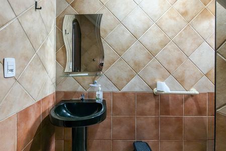 Casa para alugar com 140m², 2 quartos e 4 vagas Casa para alugar com 140m², 2 quartos e 4 vagasLavabo