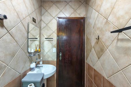 Casa para alugar com 140m², 2 quartos e 4 vagas Casa para alugar com 140m², 2 quartos e 4 vagasBanheiro