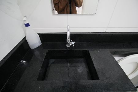 Apartamento para alugar com 37m², 2 quartos e sem vagaBanheiro