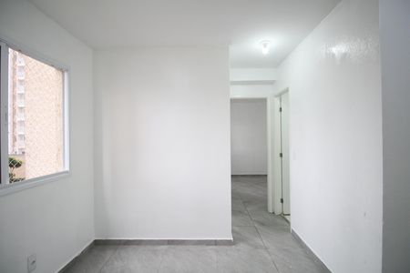 Sala de apartamento para alugar com 2 quartos, 37m² em Paraíso do Morumbi, São Paulo