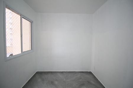 Quarto 1 de apartamento para alugar com 2 quartos, 37m² em Paraíso do Morumbi, São Paulo