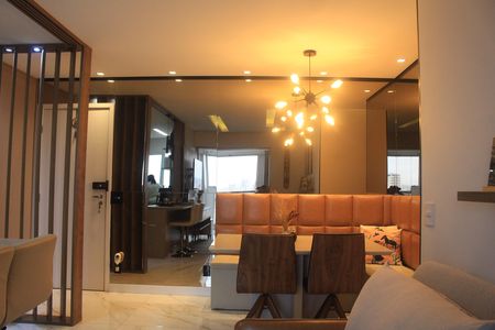 Apartamento à venda com 67m², 2 quartos e 1 vagaSala