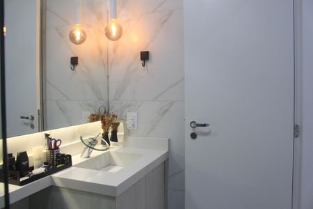 Apartamento à venda com 67m², 2 quartos e 1 vagaBanheiro da Suíte