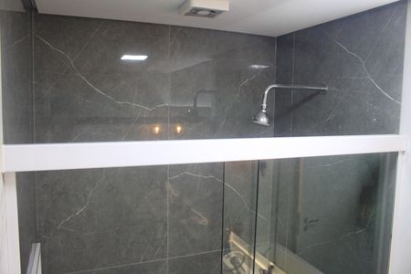 Apartamento à venda com 67m², 2 quartos e 1 vagaBanheiro da Suíte