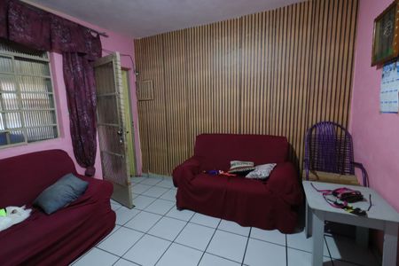 Casa à venda com 400m², 5 quartos e 6 vagasSala