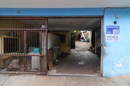 Casa à venda com 400m², 5 quartos e 6 vagasFachada