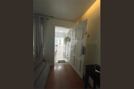Casa à venda com 2 quartos, 114m² em Vila Gomes Cardim, São Paulo