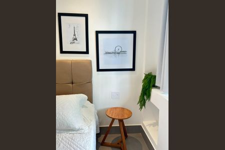 Apartamento à venda com 55m², 2 quartos e sem vaga Apartamento à venda com 55m², 2 quartos e sem vagaSuíte