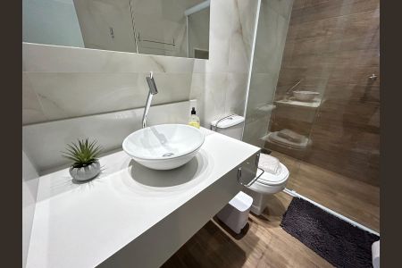Apartamento à venda com 55m², 2 quartos e sem vaga Apartamento à venda com 55m², 2 quartos e sem vagaSuíte - banheiro