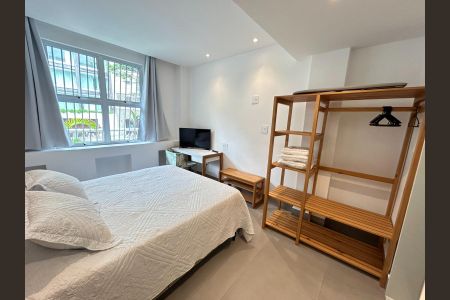 Apartamento à venda com 55m², 2 quartos e sem vaga Apartamento à venda com 55m², 2 quartos e sem vagaSuíte