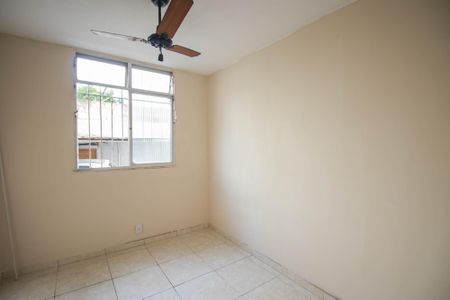 Quarto 2 de apartamento para alugar com 2 quartos, 43m² em Boa Vista, São Gonçalo
