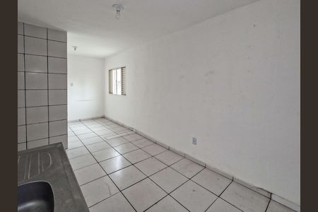 Casa para alugar com 100m², 1 quarto e 1 vaga