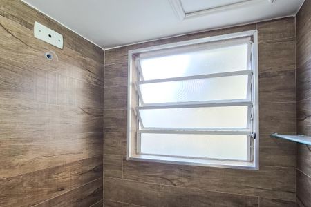 Apartamento à venda com 47m², 2 quartos e 1 vagaBanheiro Social