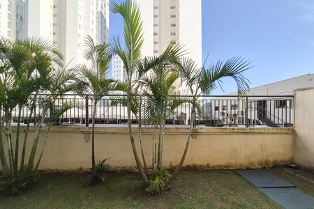 Apartamento à venda com 47m², 2 quartos e 1 vagaCozinha e Área de Serviço - vista