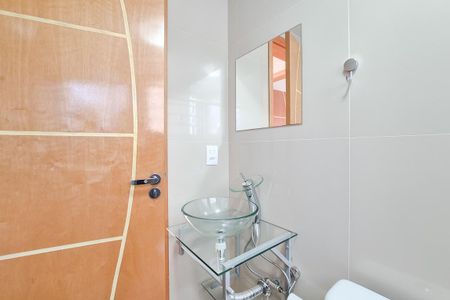 Apartamento à venda com 47m², 2 quartos e 1 vagaBanheiro Social