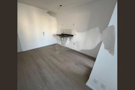 Apartamento à venda com 82m², 1 quarto e sem vaga