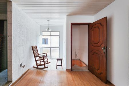 Apartamento à venda com 128m², 2 quartos e 1 vaga Apartamento à venda com 128m², 2 quartos e 1 vagaSala