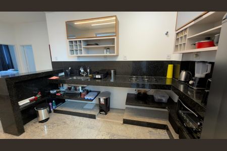 Cozinha de apartamento para alugar com 3 quartos, 90m² em Barroca, Belo Horizonte