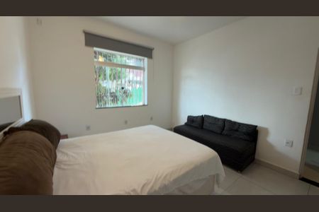 Apartamento para alugar com 73m², 2 quartos e sem vaga