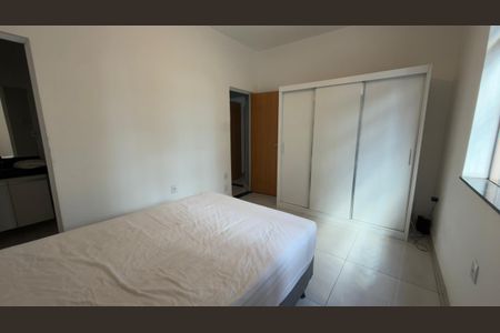 Apartamento para alugar com 73m², 2 quartos e sem vaga
