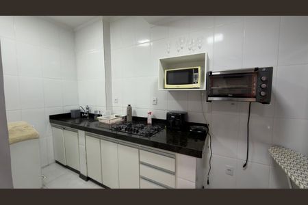 Cozinha de apartamento para alugar com 2 quartos, 73m² em Gutierrez, Belo Horizonte