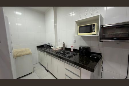 Cozinha de apartamento para alugar com 2 quartos, 73m² em Gutierrez, Belo Horizonte