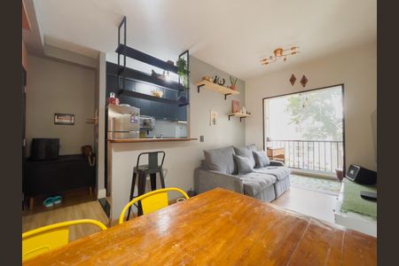 Sala de apartamento para alugar com 2 quartos, 57m² em Umuarama, Osasco