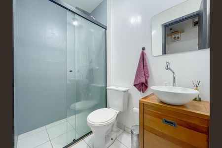 Apartamento à venda com 57m², 2 quartos e 1 vaga Apartamento à venda com 57m², 2 quartos e 1 vagaBanheiro 2