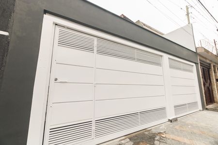 Casa para alugar com 193m², 3 quartos e 2 vagas Casa para alugar com 193m², 3 quartos e 2 vagasFachada