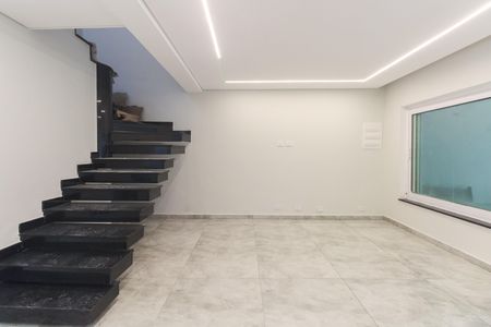 Sala de casa à venda com 3 quartos, 193m² em Vila Moreira, São Paulo