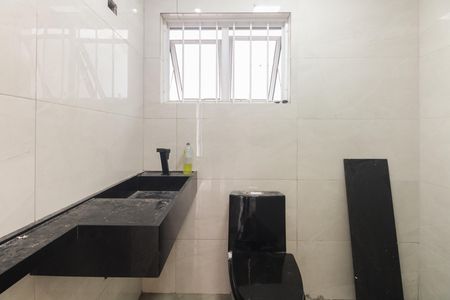 Casa para alugar com 193m², 3 quartos e 2 vagas Casa para alugar com 193m², 3 quartos e 2 vagasBanheiro Suíte
