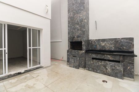 Casa para alugar com 193m², 3 quartos e 2 vagas Casa para alugar com 193m², 3 quartos e 2 vagasQuintal e Churrasqueira