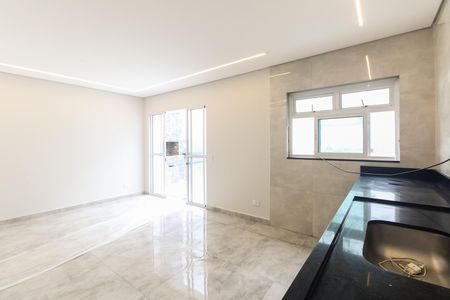 Casa para alugar com 193m², 3 quartos e 2 vagas Casa para alugar com 193m², 3 quartos e 2 vagasCozinha