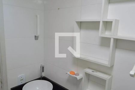 Apartamento para alugar com 65m², 2 quartos e 1 vaga