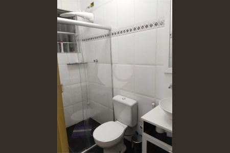 Casa à venda com 3 quartos, 245m² em Vila Monumento, São Paulo
