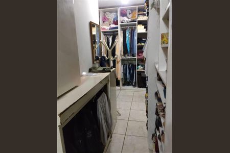 Casa à venda com 3 quartos, 245m² em Vila Monumento, São Paulo