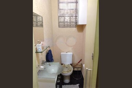 Casa à venda com 3 quartos, 245m² em Vila Monumento, São Paulo