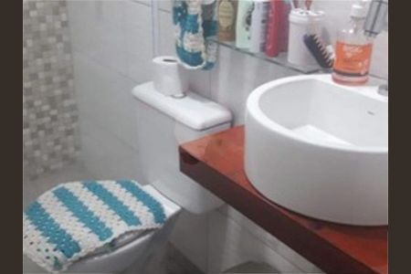 Apartamento à venda com 2 quartos, 50m² em Jardim Santa Teresinha, São Paulo