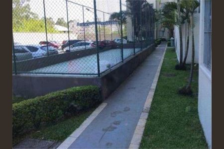 Apartamento à venda com 2 quartos, 50m² em Jardim Santa Teresinha, São Paulo
