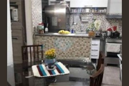 Apartamento à venda com 2 quartos, 50m² em Jardim Santa Teresinha, São Paulo