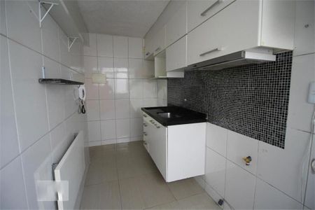 Apartamento à venda com 3 quartos, 56m² em Cidade Líder, São Paulo
