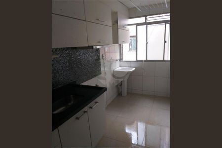 Apartamento à venda com 3 quartos, 56m² em Cidade Líder, São Paulo