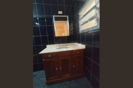 Casa à venda com 110m², 2 quartos e 2 vagas