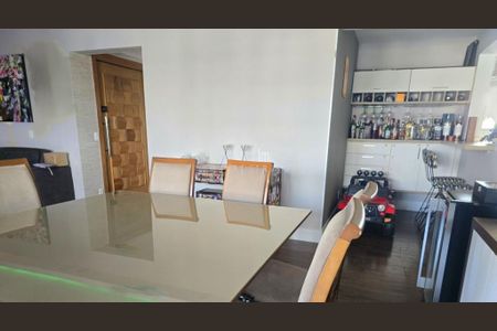 Apartamento à venda com 3 quartos, 181m² em Campo Grande, São Paulo