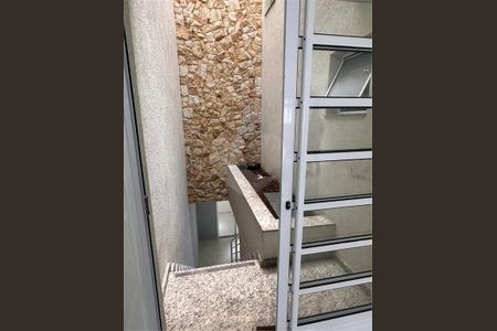 Casa à venda com 270m², 3 quartos e 3 vagas