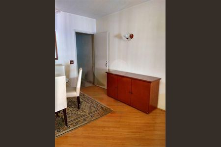 Casa à venda com 3 quartos, 250m² em Alto de Pinheiros, São Paulo
