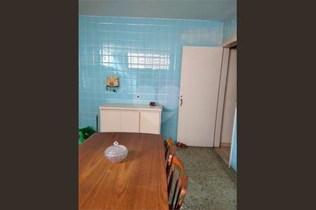 Casa à venda com 3 quartos, 250m² em Alto de Pinheiros, São Paulo