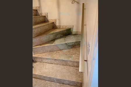 Casa à venda com 3 quartos, 250m² em Alto de Pinheiros, São Paulo